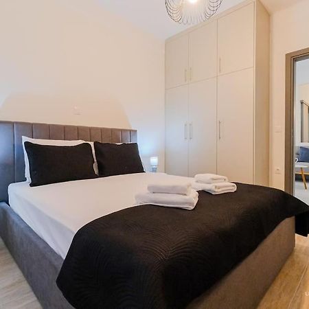 סלוניקי Theofilos Urban Apartment, Close To City Center מראה חיצוני תמונה