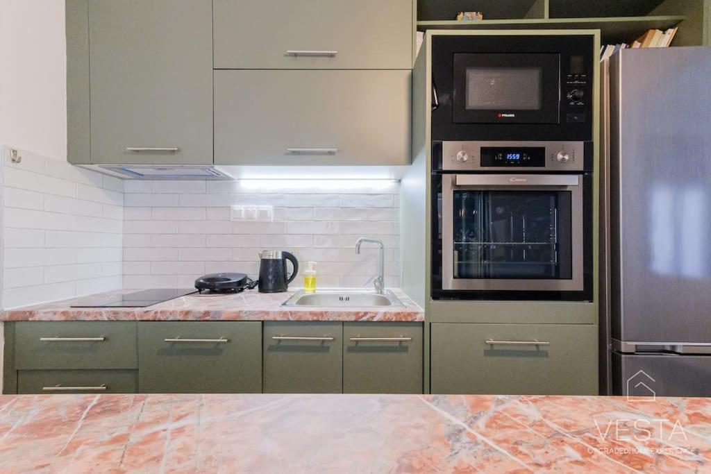 סלוניקי Theofilos Urban Apartment, Close To City Center מראה חיצוני תמונה